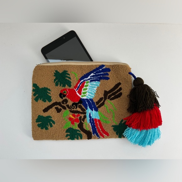 Multi-Purpose Handwoven Tropical Bird Bag -  Colorful Wayuu Macaw Sleeve Cover - Picture 3 of 9